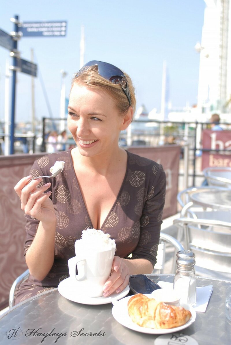 Анна, 24 года, 5 размер груди